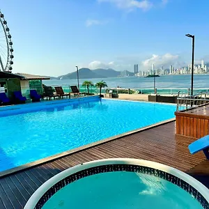 Pe Na Areia Balneário Camboriú